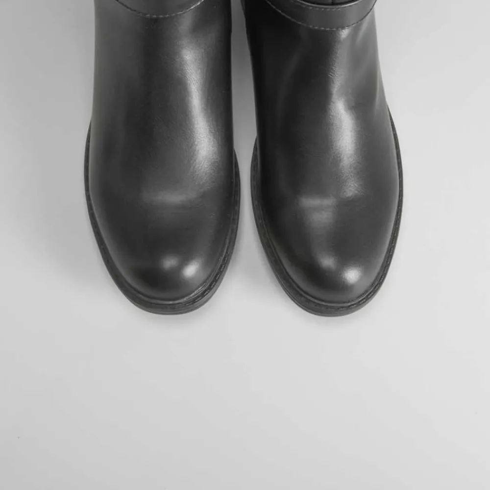 Online Bota alta color negro PICCOLA PIU Mujer Botas Planas