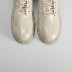 Sale Botín militar charol blanco Mujer Botines Planos