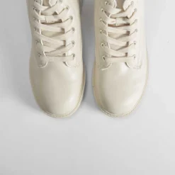 Outlet Botín militar plano beige OH GIRL Botines