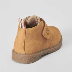 Outlet Botín montaña marrón Botas