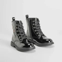 Sale Botín plano charol fantasía negro OH GIRL Botines