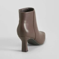 Sale Botín tacón aguja marrón oscuro PICCOLA PIU Mujer Botines Tacón