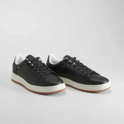 Outlet Deportiva casual negra Hombre Sneakers