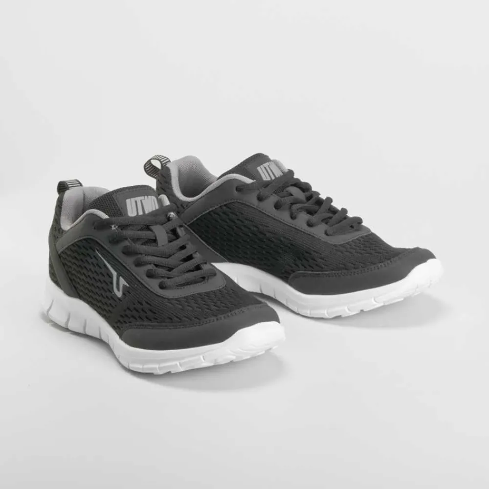 Clearance Deportiva walking color negro Hombre Básicos X Menos
