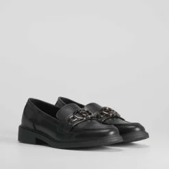 Clearance Mocasín plano negro con estribo PICCOLA PIU Mujer Mocasines