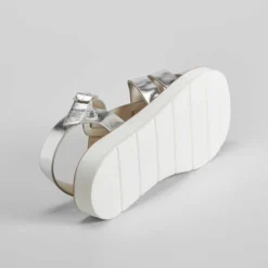 Sale Sandalia cangrejera color plata OH GIRL Sandalias