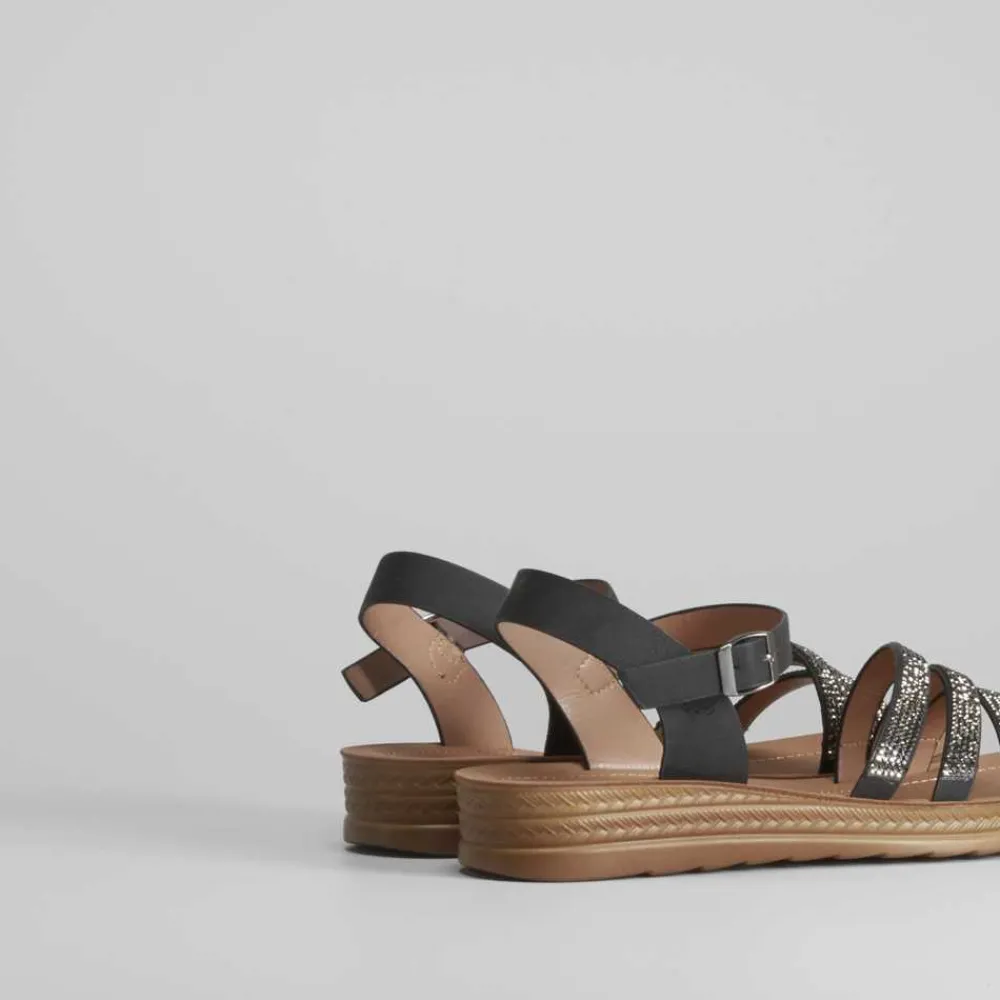 sandalia_cua_baja_brillos_SKUKYR4NFJSXa_2.webp Sandalia cuña baja brillos Mujer Sandalias Planas