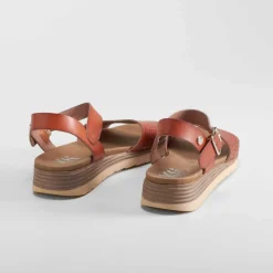 Outlet Sandalia de cuña perfos camel Mujer Sandalias Cuña
