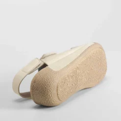 Sandalia perfos beige Mujer Sandalias Cuña|Sandalias Confort