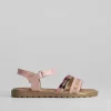 Clearance Sandalia tiras iridiscentes OH GIRL Sandalias