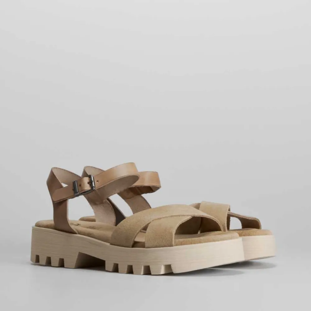 sandalia_track_de_piel_ny_SKUkvwPLr2Auh_1.webp Hot Sandalia track de piel Mujer Sandalias Tacón